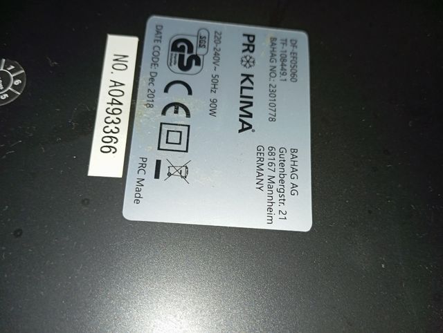 Ventilador  giratorio con mando