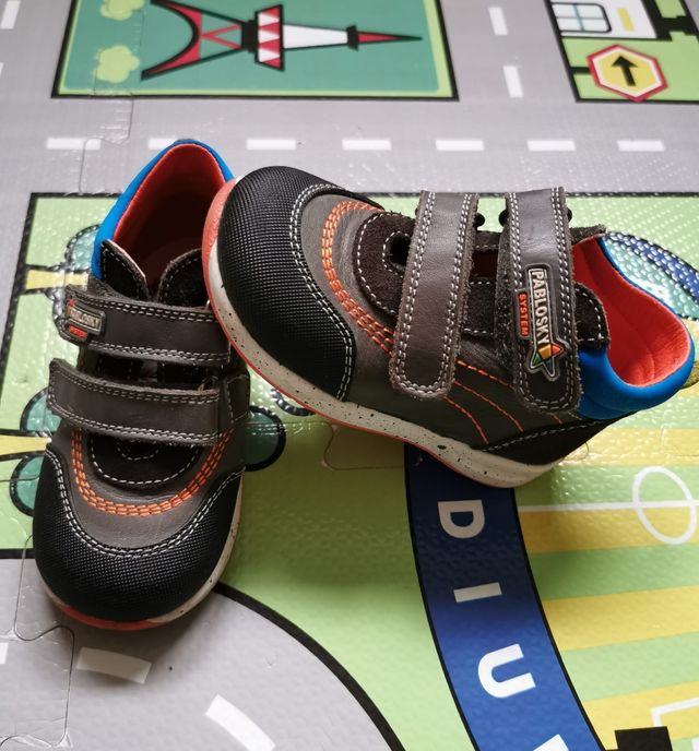 Botas Pablosky num 23 como nuevas