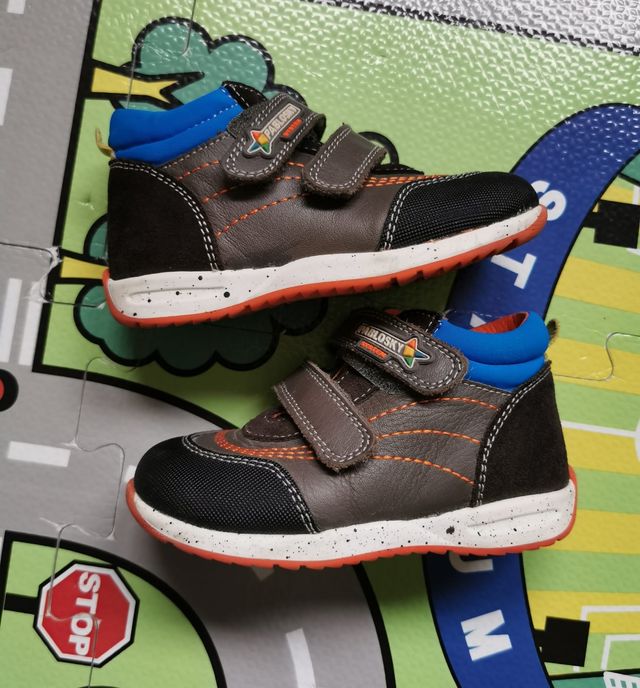Botas Pablosky num 23 como nuevas