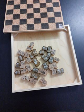 Ajedrez de animales Cuenca del Congo  de madera