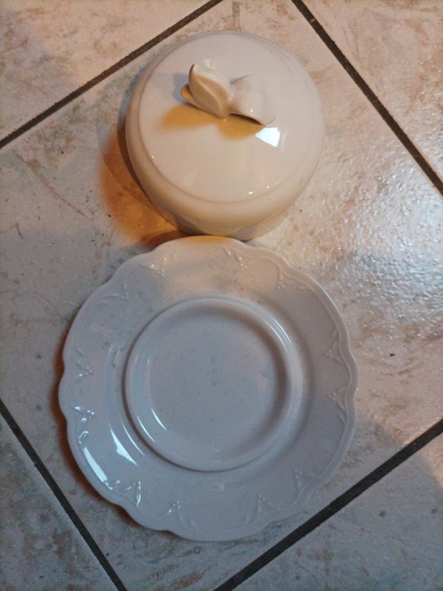 n. 2 portaburro o formaggio ceramica