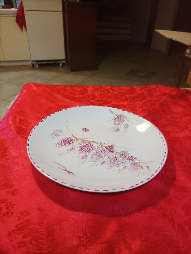 piatto dipinto a mano