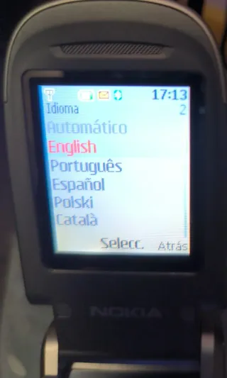Móvil Nokia 2760.