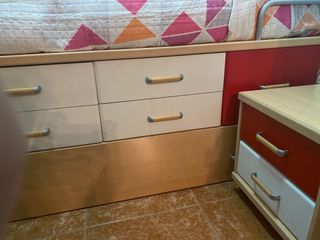 Cama nido,con cajones,escritorio,zapatero y mesita