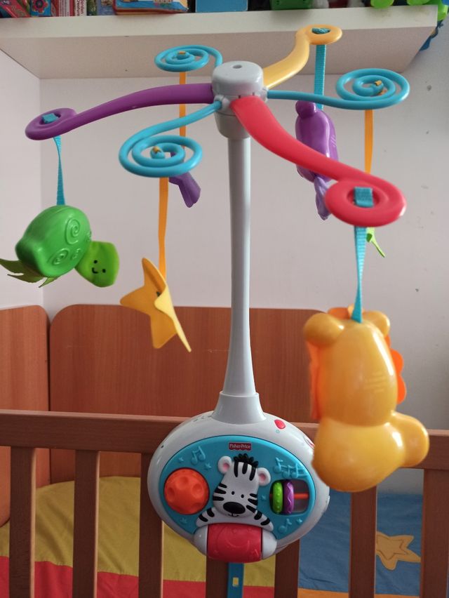 Móvil para cuna musical