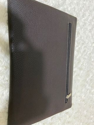 Cartera de mano a estrenar