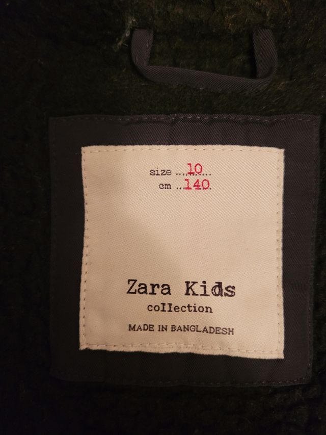 Abrigo azul Zara. 140 cm