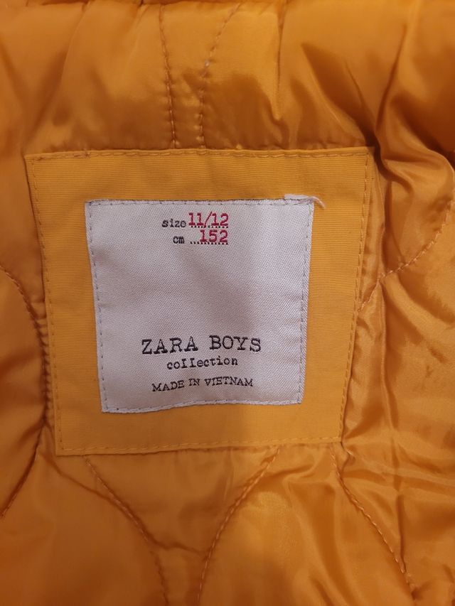 Abrigo Pistacho Zara. Talla 140 cm