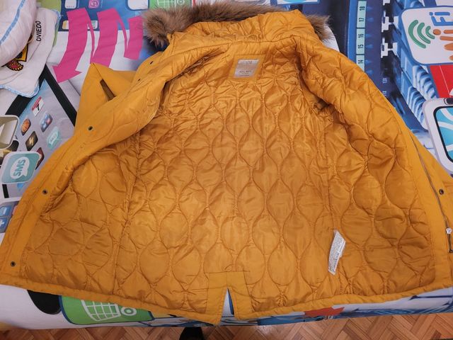 Abrigo Pistacho Zara. Talla 140 cm