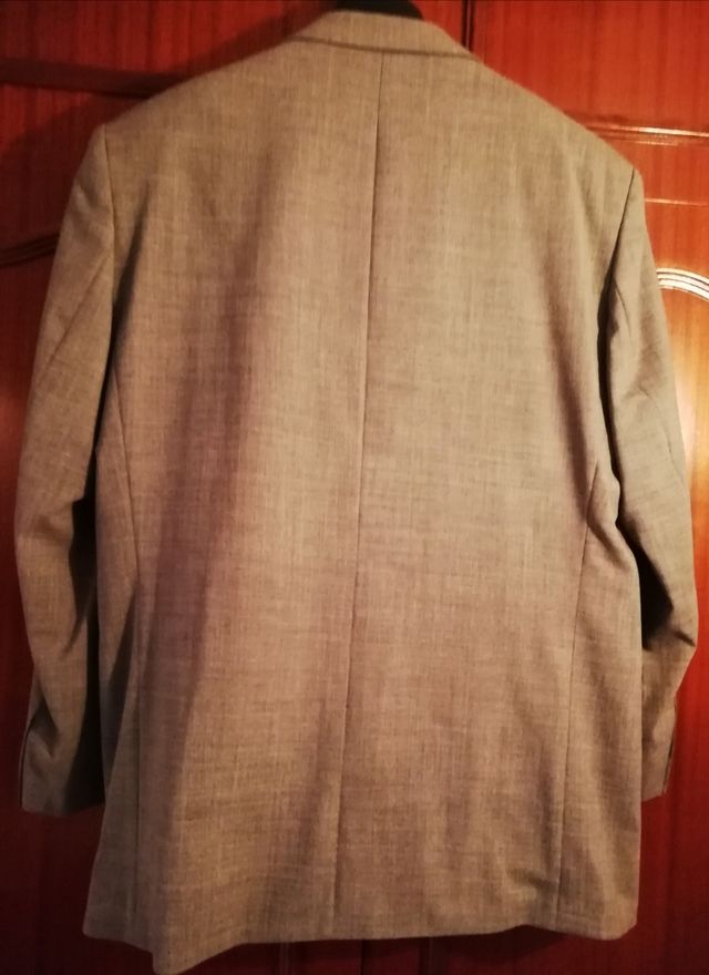 TRAJE DE CHAQUETA DE CABALLERO 