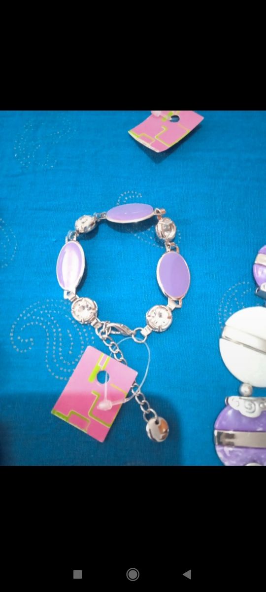 Conjunto de collar y pulsera 