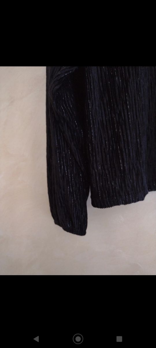 maglietta invernale nera a costine  luccicante