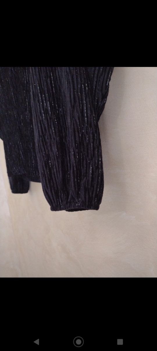 maglietta invernale nera a costine  luccicante