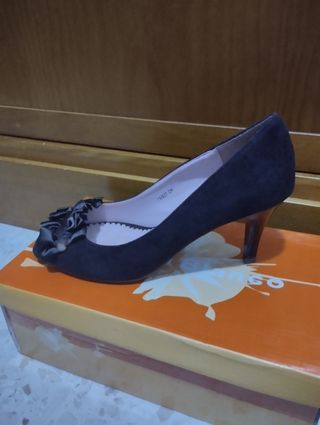 ZAPATOS ANTELINA MARRON NUM.37 SIN ESTRENAR