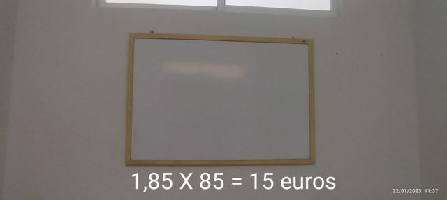 academia escuela material pupitres sillas cajonera