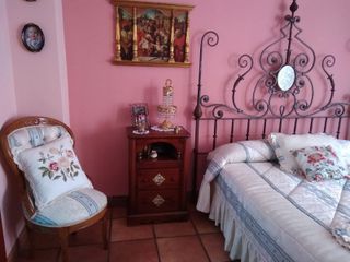 CORTINAS, edredón, cojín, alfombra y/o sillón