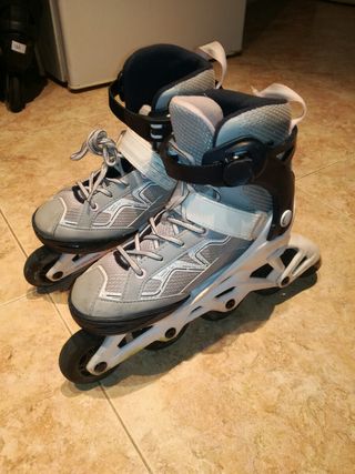 Patines grises poco uso talla 32 33 34 y 35