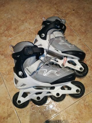 Patines grises poco uso talla 32 33 34 y 35