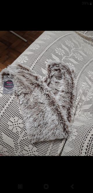 bufanda pañuelo de pelo marron