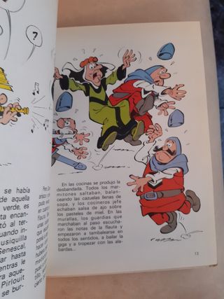 La flauta de los 6 pitufos. Super antiguo.