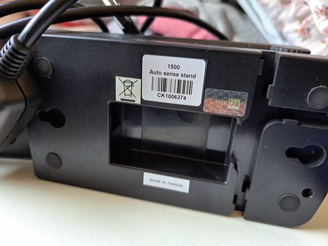 Pistola código de barras CipherLab 1500 con soport