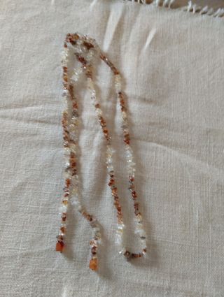 Collana in cips di pietre dure artigianale.