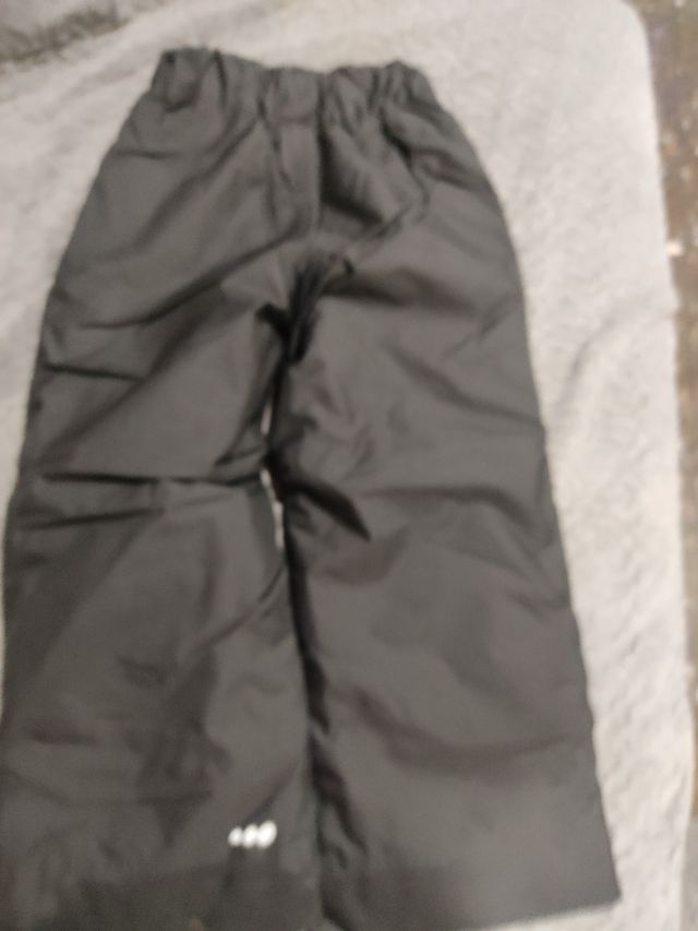 Pantalón de nieve nuevo