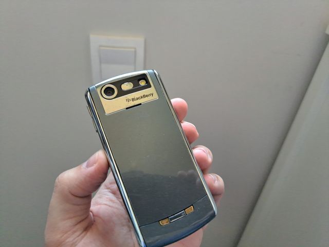 Móvil Blackberry 8100