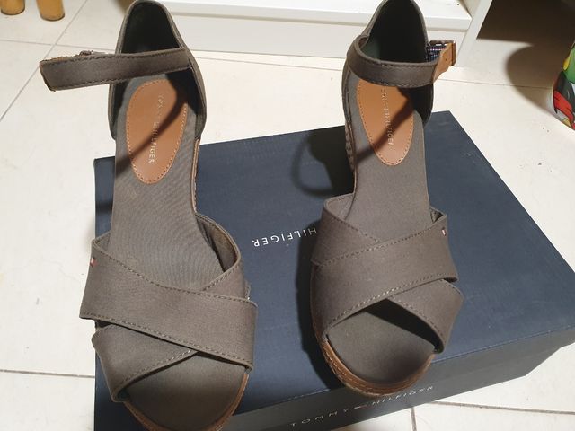 sandalias verde militar