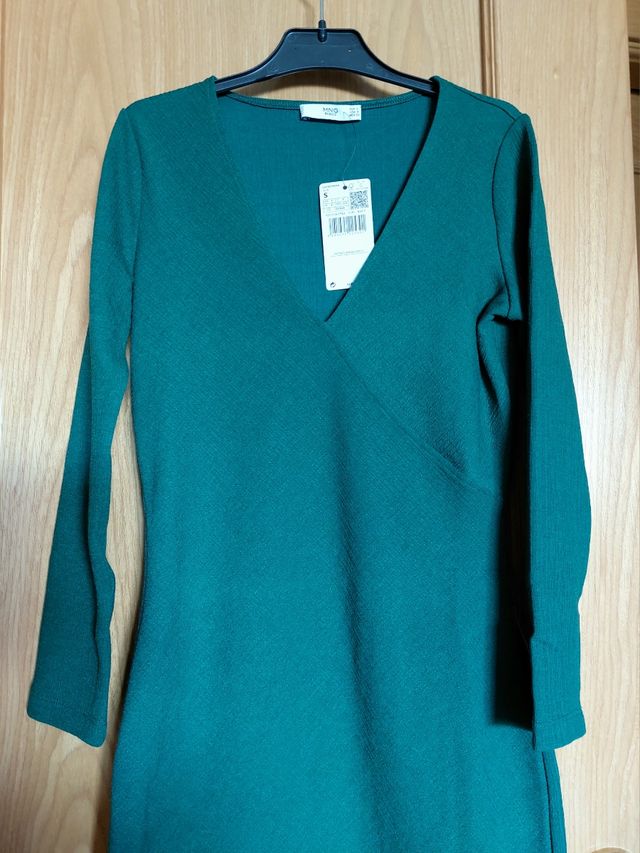 Vestido entallado Mango