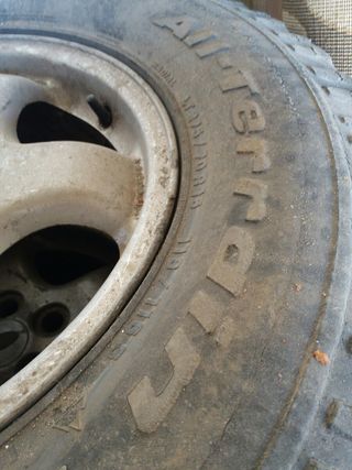 ruedas land rover
