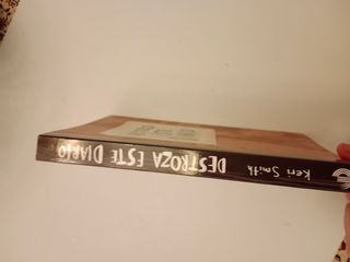 Destroza Este Diario