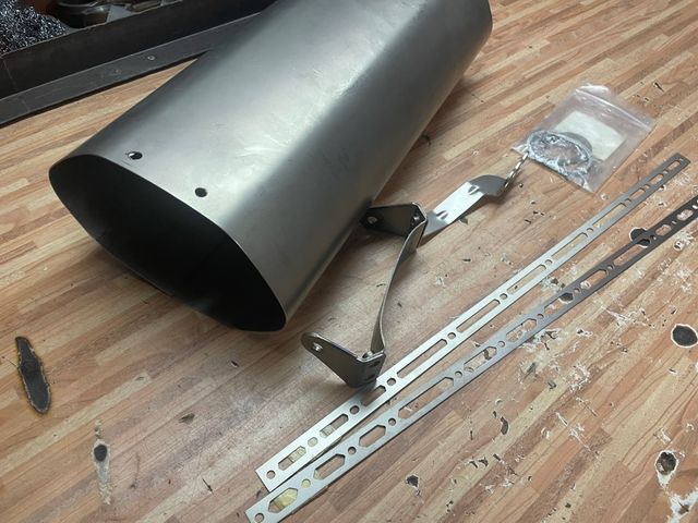 Kit reparación Akrapovic RC8