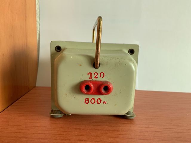 Transformador Rekord 800W
