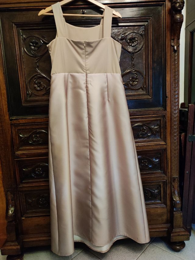 Vestido formal color champán - Talla L