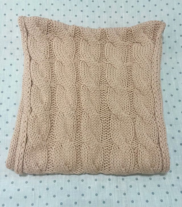 Bufanda rosa tipo cuello nueva