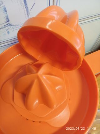 exprimidor eléctrico