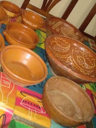 Artesanias de barro antigüedades cuencos y jarras
