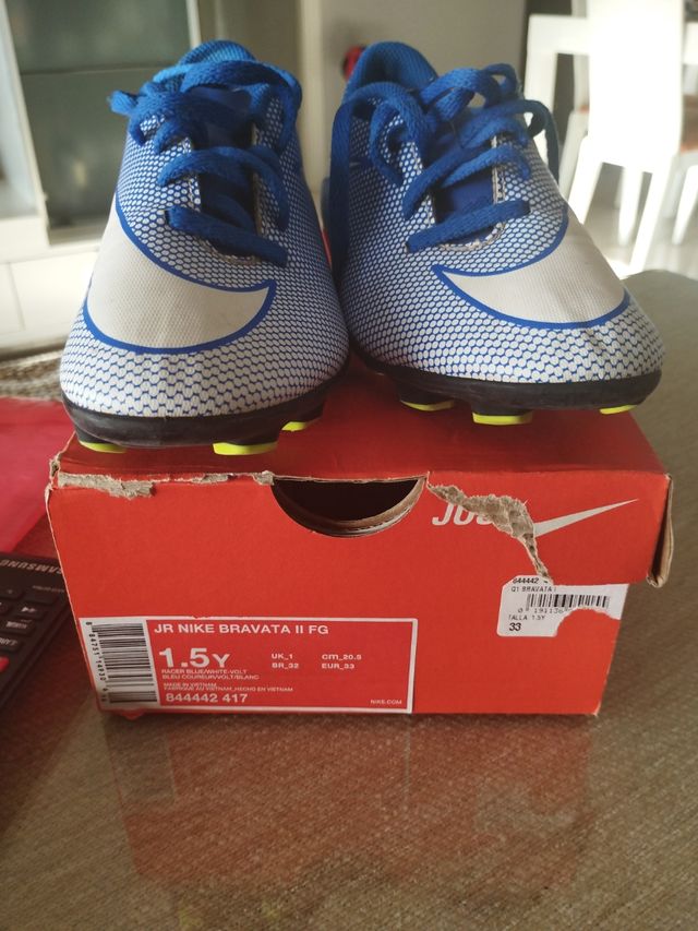 Botas multitaco niño talla 33 de segunda mano por 15 EUR en Sevilla en