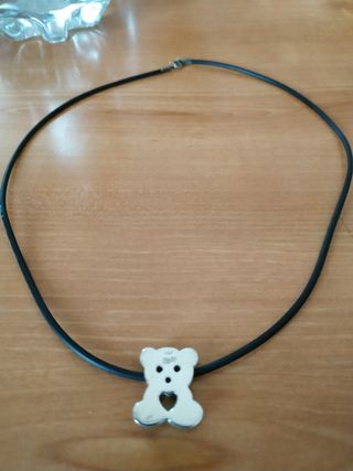 PLATA. Colgante oso