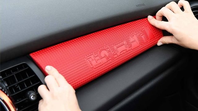 "Repuestos de coches impresos en 3D"