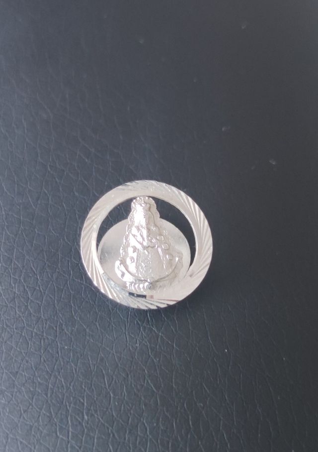 PIN DE OJAL DE LA VIRGEN DEL ROCÍO