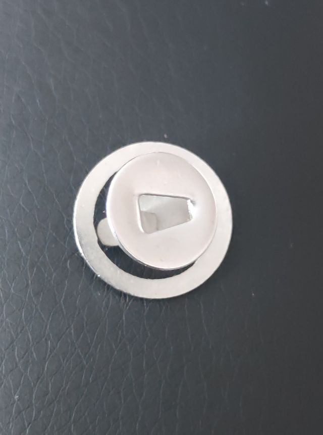 PIN DE OJAL DE LA VIRGEN DEL ROCÍO