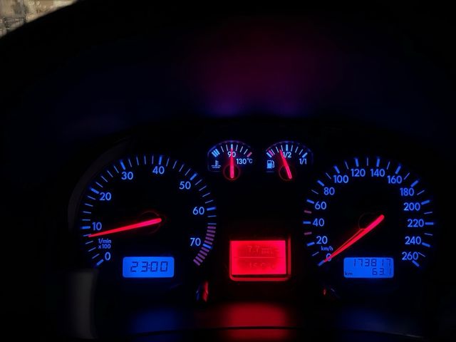 Volkswagen Golf 2000