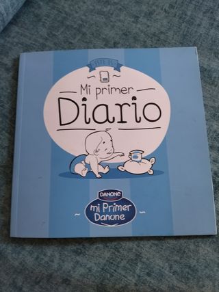 bebé chupete biberón peluche zapatillas