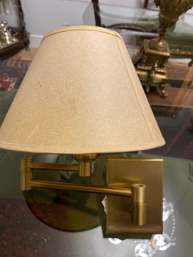 Aplique o lámpara de pared