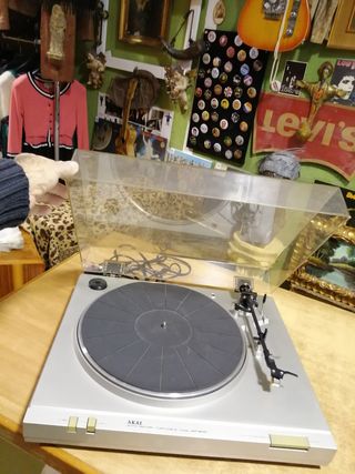Tocadiscos Akai AP B 110 plato giradiscos
