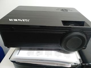 Proyector  Yaber  Y 21 -6200 lúmenes 