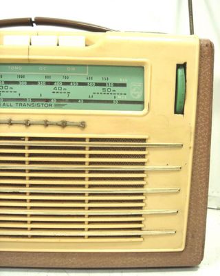 ANTIGUA RADIO PHILIPS L3E 06T-AÑO 1960