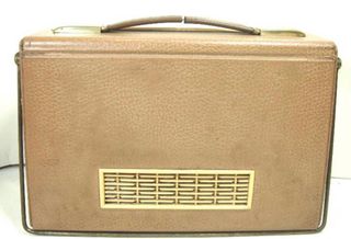 ANTIGUA RADIO PHILIPS L3E 06T-AÑO 1960